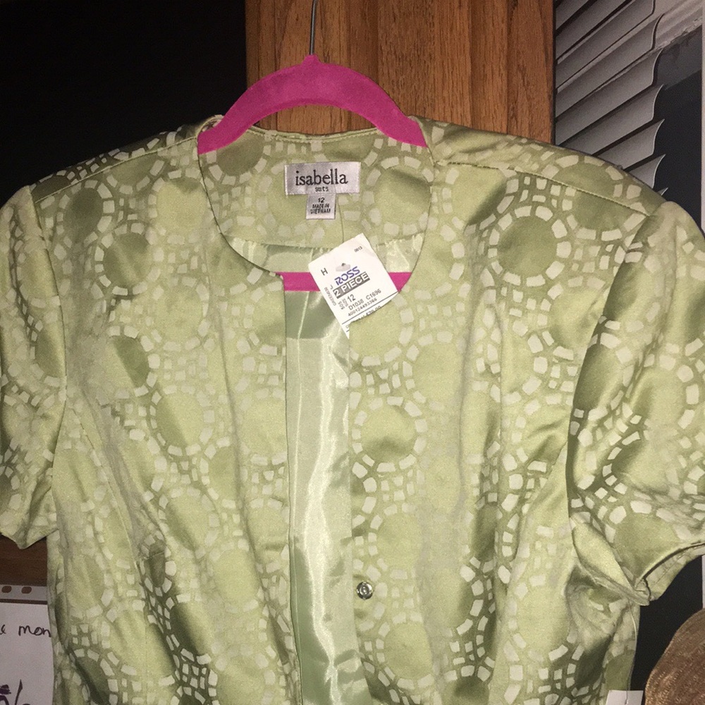 Isabella lime green suit with skirt 12